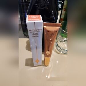 Charlotte Tilbury Peachgasm Beauty Light Wand